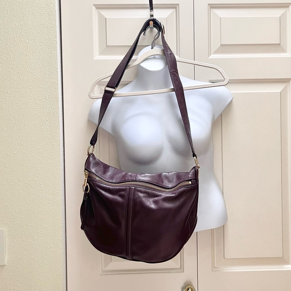 Elizabeth and James Scott moon crossbody bag - Picture 5 of 16